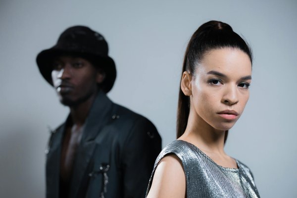 Top Non-Invasive Facial Lifting Methods Gaining Popularity Among Women in the UK